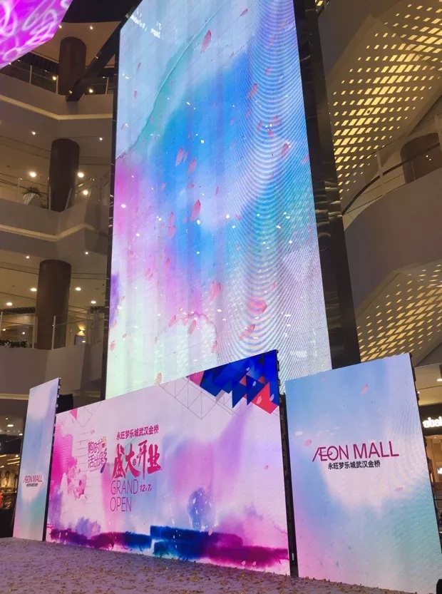 這面3層樓高的壹品玉屏，帶火這座16萬㎡購物中心的線下營銷 5.webp.jpg